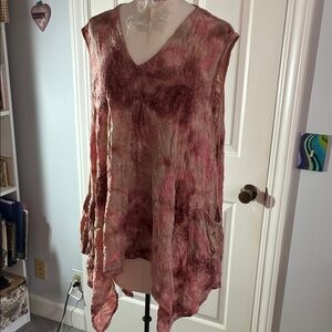 Dress to Kill Pink Tie-Dye Sleeveless Top